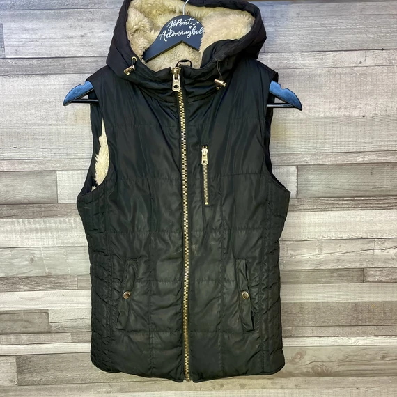 Pull&Bear szőrmés fekete női mellény M