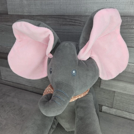 Interaktív plüss elefánt