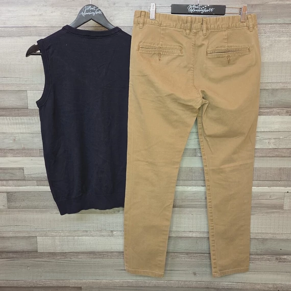 F&F sötétkék mellény és H&M L.O.G.G. barna nadrág szett, S-M