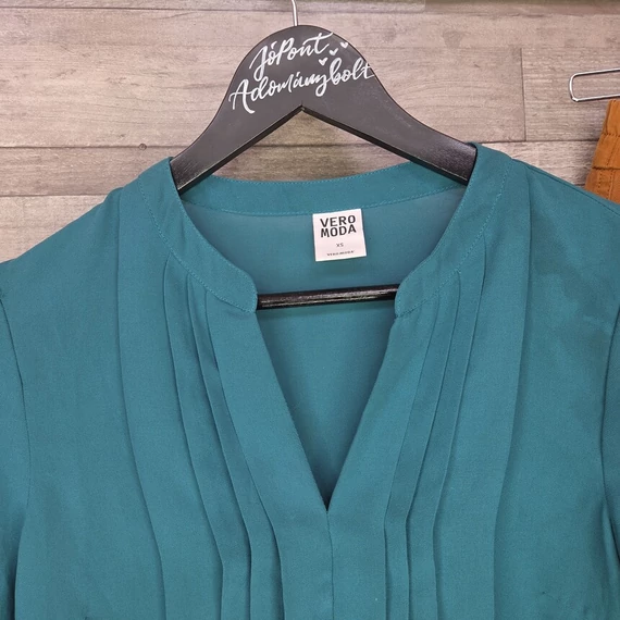 Vero Moda zöld női blúz és Bershka barna női nadrág szett, XS-S