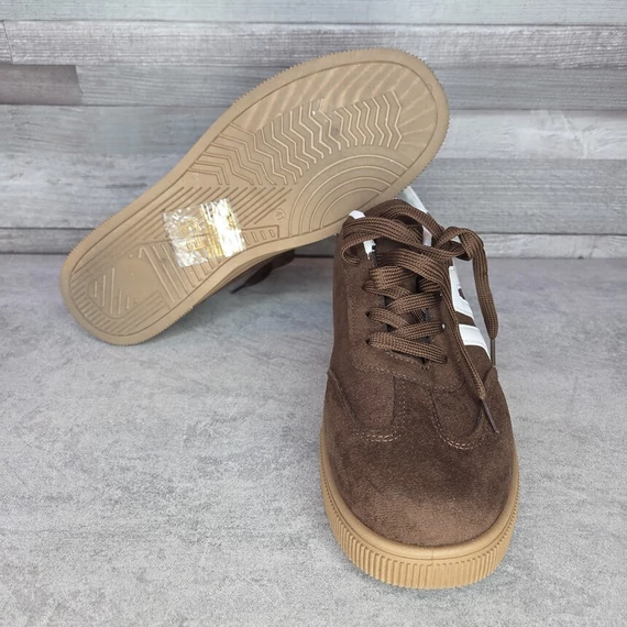 Sötétbarna velúr anyagú férfi sportcipő, 41