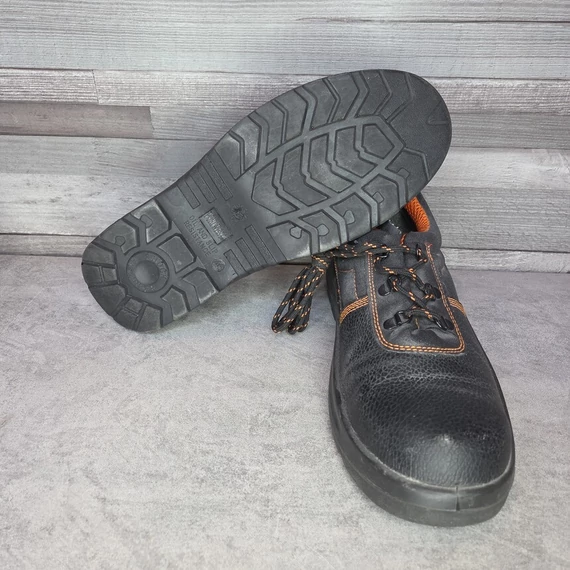 Portwest fekete férfi munkavédelmi cipő, 46