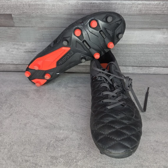 Kipsta fekete-narancssárga férfi stoplis cipő, 41