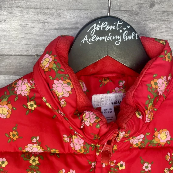 H&M piros virágos meleg kabát 116