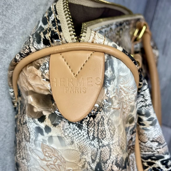 Hermes Paris rózsamintás barna kézitáska