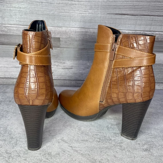 OMG barna magassarkú bokacsizma 38