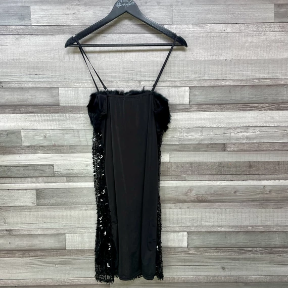 Emt fekete flitteres-szőrmés alkalmi ruha L