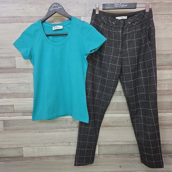 Piú Piano zöld női póló és Reserved kockás szövetnadrág szett, XS