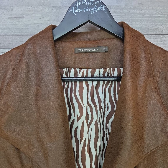 Tramontana barna velúr anyagú női blézer, XS