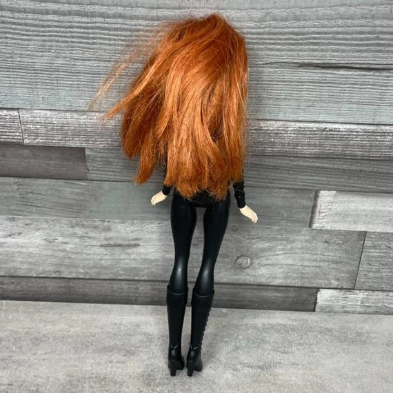 Hasbro Frozen Jégvarázs Anna Barbie baba játék