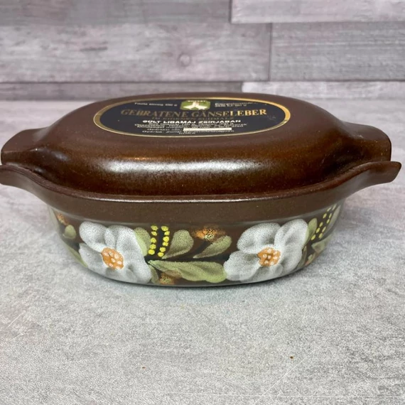 Gebratene Ganseleber sült libamájas kerámia sütőedény