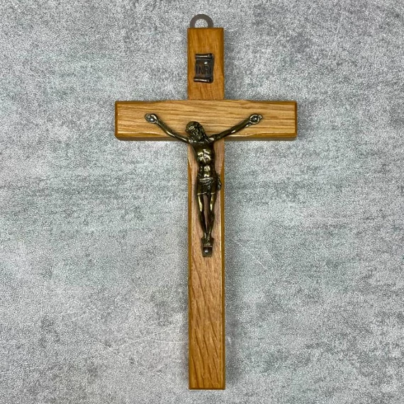 Kis fali fa feszület, kereszt