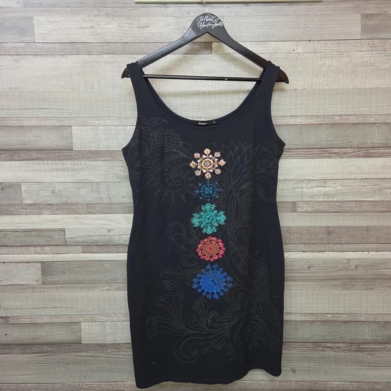 Desigual fekete ujjatlan női ruha, XL