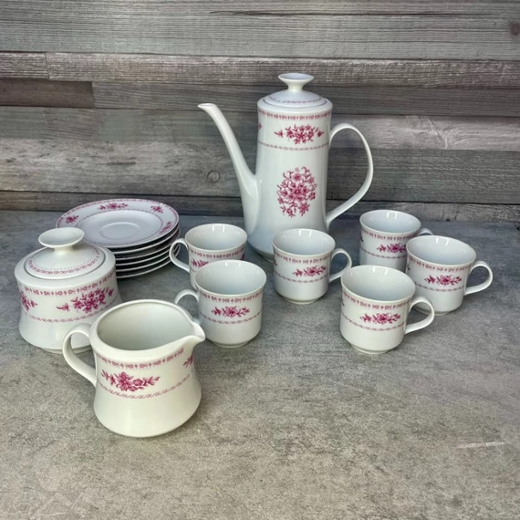 Alföldi porcelán rózsaszín virágos szívecskés kávés szett