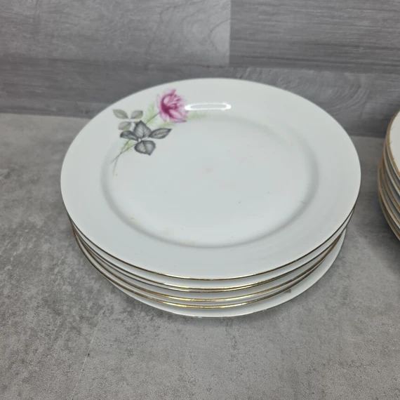 Alföldi porcelán aranyszélű rózsamintás mélytányér és lapostányér szett