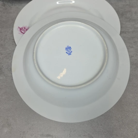 Alföldi porcelán aranyszélű rózsamintás mélytányér és lapostányér szett