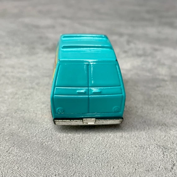 Hot Wheels Scooby-Doo The Mystery Machine 2012 Mattel autó