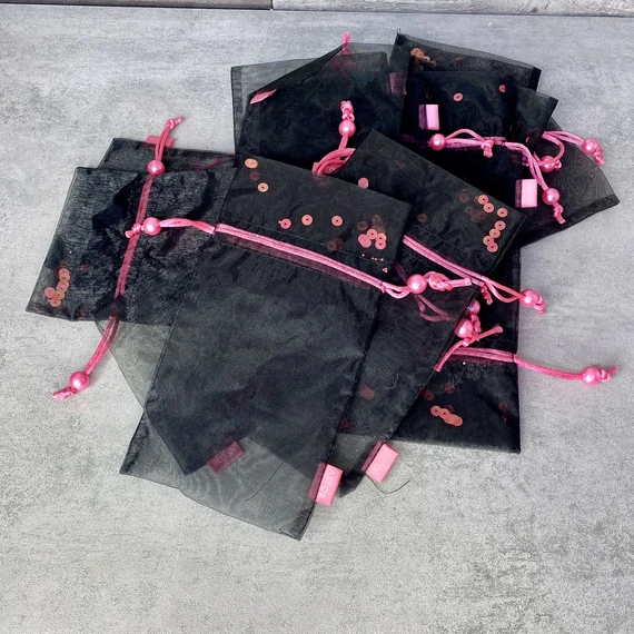 Astor fekete organza tasak
