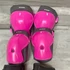 Kép 2/3 - B-Twin gyerek pink védőfelszerelés XXS