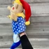 Kép 3/3 - Udvaribolond plüss báb figura