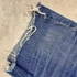 Kép 2/5 - Levi's 501 szaggatott rövidnadrág W 31 L 32