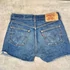 Kép 3/5 - Levi's 501 szaggatott rövidnadrág W 31 L 32