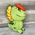 Kép 1/3 - Jurassic World Dilophosaurus plüss dinó játék figura
