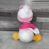 Kép 3/3 - Disney Duck Tales, Kacsamesék Webby retro kacsa plüss figura