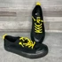 Kép 1/3 - Reserved Batman fekete-sárga gyerek cipő 33
