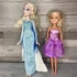Kép 1/4 - Jégvarázs Elza, lila ruhás barbie baba szett