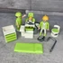 Playmobil 1994 fogorvosi rendelő figurákkal, berendezéssel