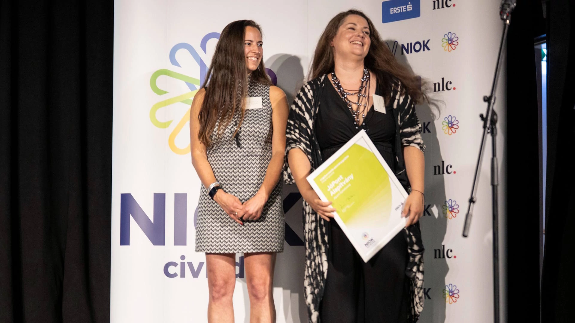 Civil Díjas a JóPont!